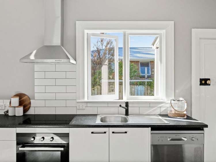 41 Oxford Street South Dunedin_7