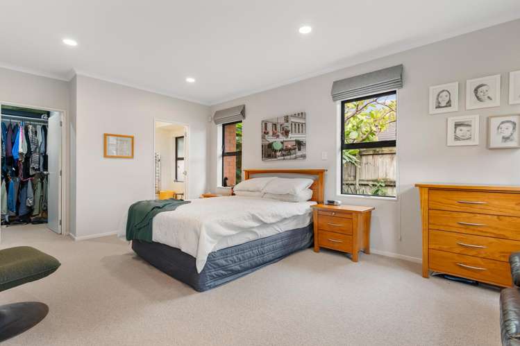 38 Stranraer Crescent Wattle Downs_14