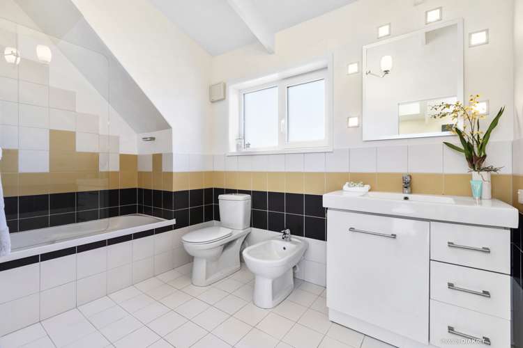 1 Tamahine Street Maupuia_10