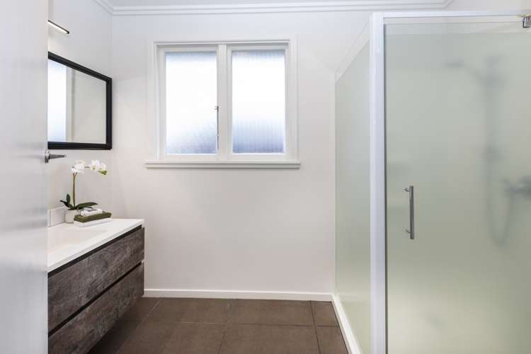 48 Stanbury Avenue Somerfield_14