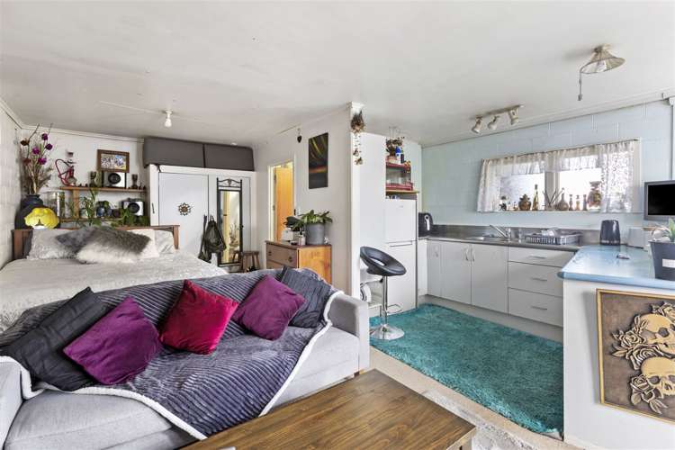 339 Tukapa Street Hurdon_15