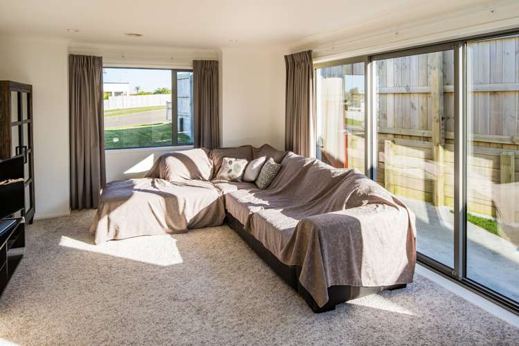 52 Mo Street Camborne_6