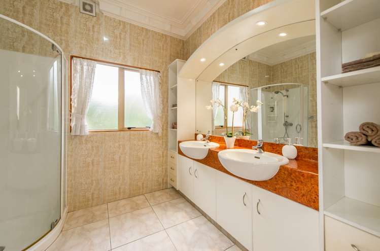 2 Kerridge Close Shamrock Park_11