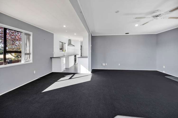 7 Swansea Road Stratford_10