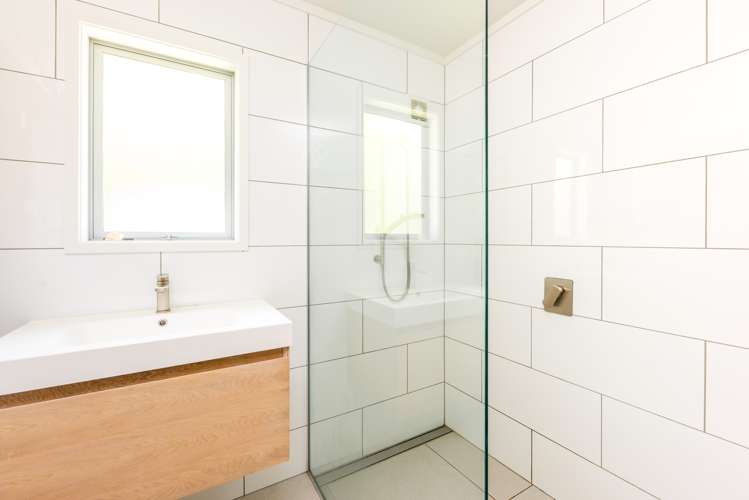 22 Koutu Beach Road Opononi_12