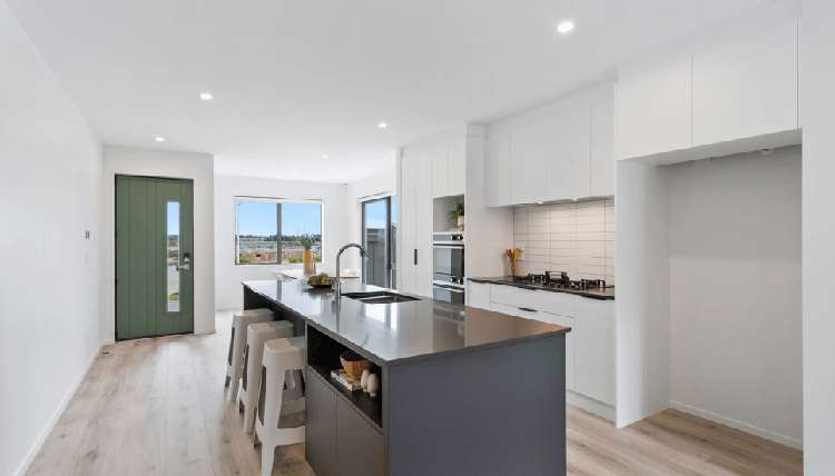 5 Aquamarine Road Papakura_2