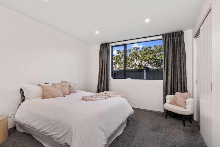 13 Carnaveron Drive Lincoln_19