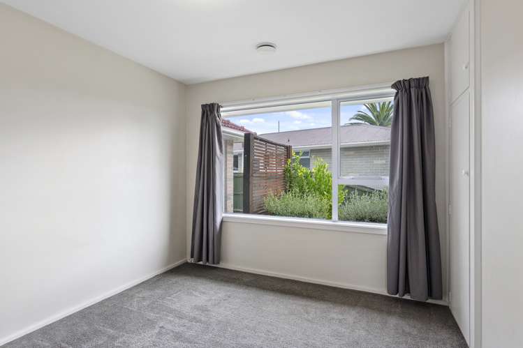 6 Helmsdale Street Burwood_13