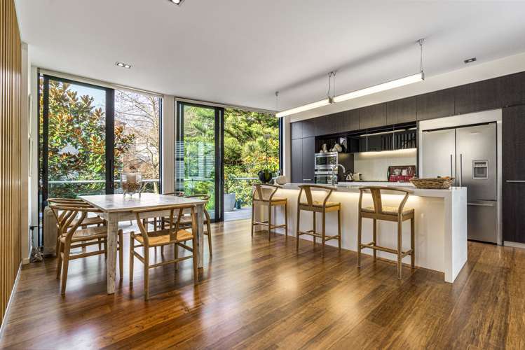 70 Scarborough Terrace Parnell_21