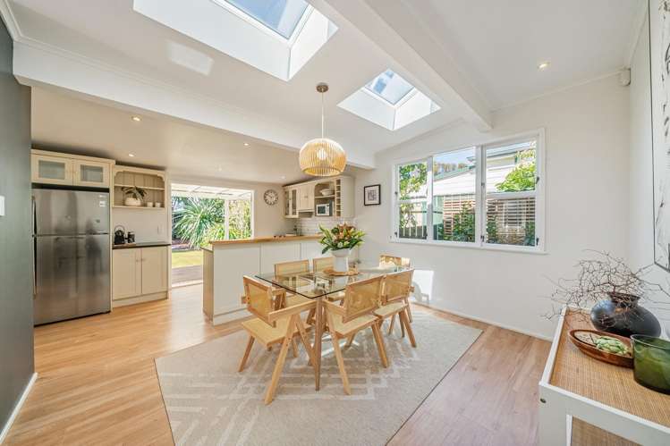 26 Bay Street Petone_11