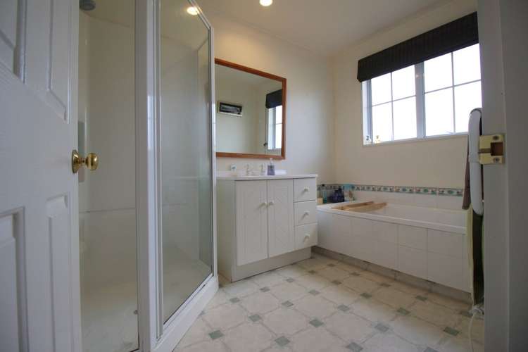 68 Newcastle Street Clyde_13