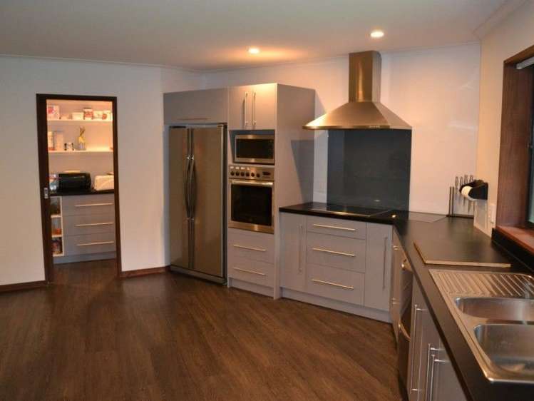 1092 The Peaks Road Hawarden_6