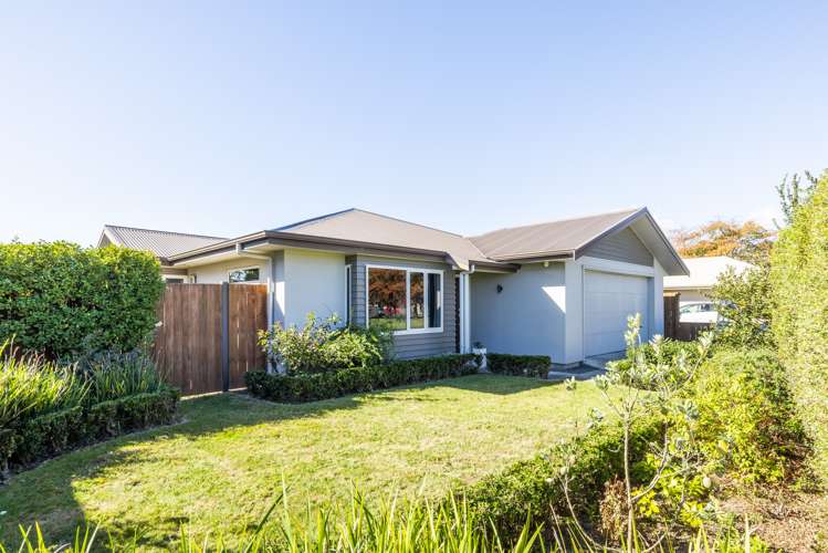 6 Barcroft Street Frimley_19