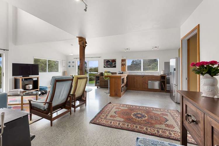 108 Hawkens Road Makarau_16