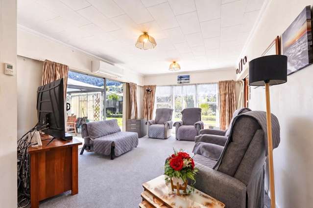 22 Roger Street Pukehangi_3