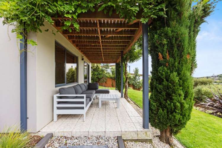 8 Emerald Lane Cashmere_14