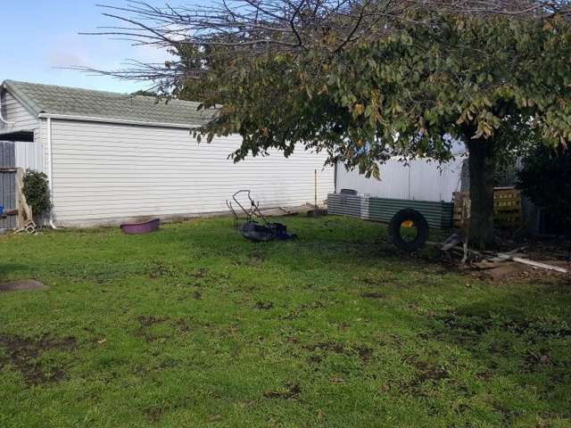 19 Grant V C Street Hawera_1