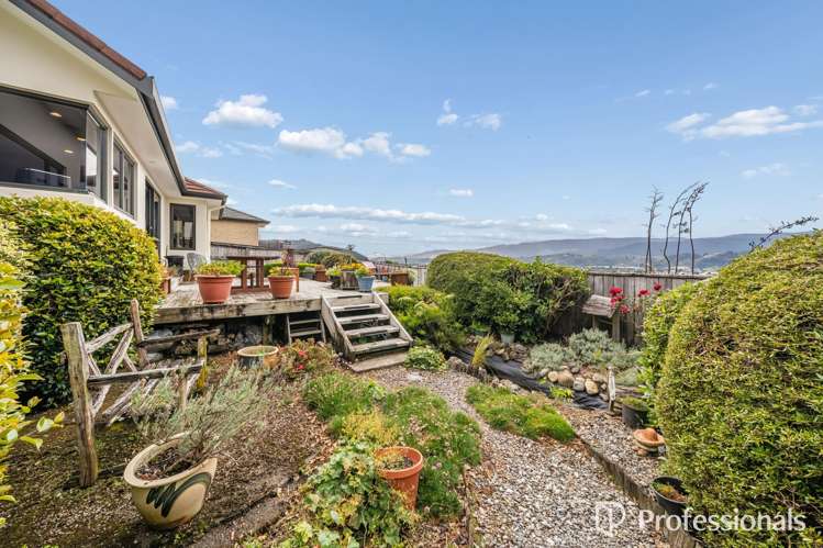 13 Birkinshaw Grove Riverstone Terraces_16