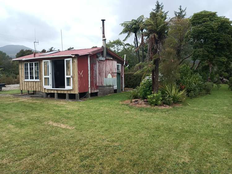 18 Mcgill Street Waimangaroa_21