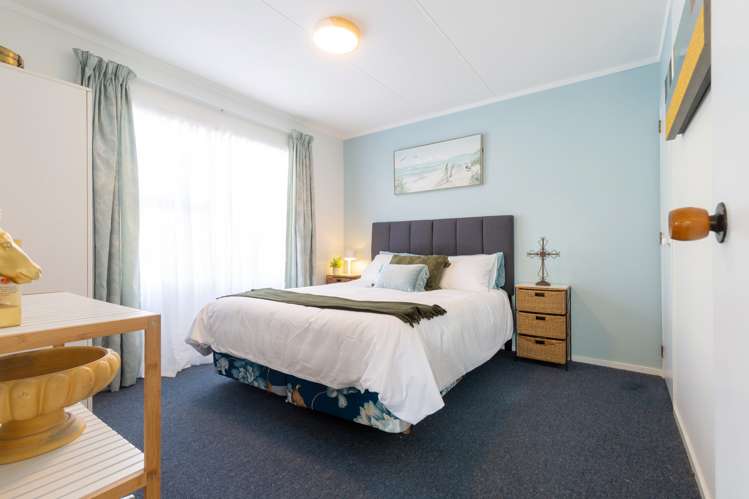 14 Emano Street Toi Toi_11