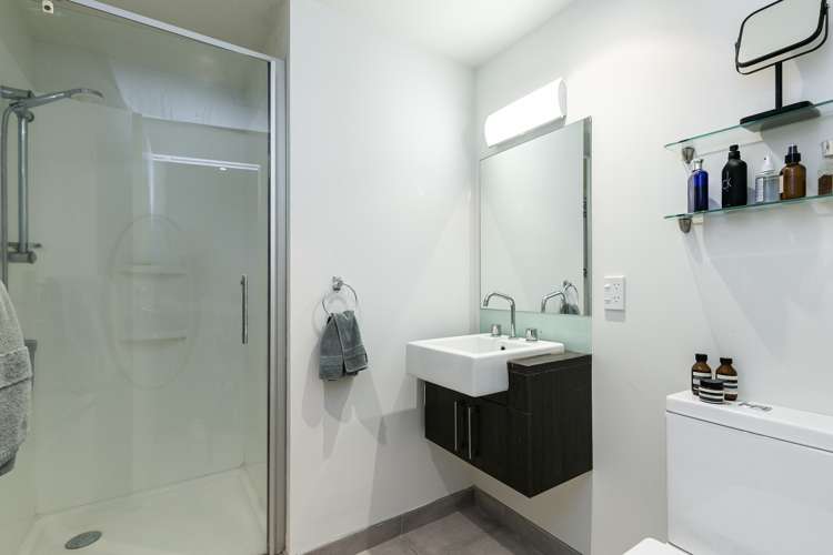 62/13 College Street Te Aro_5