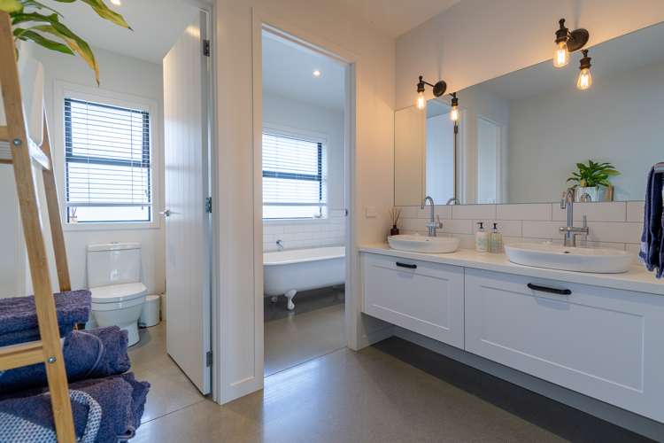 174b Cemetery Road Whatawhata_26