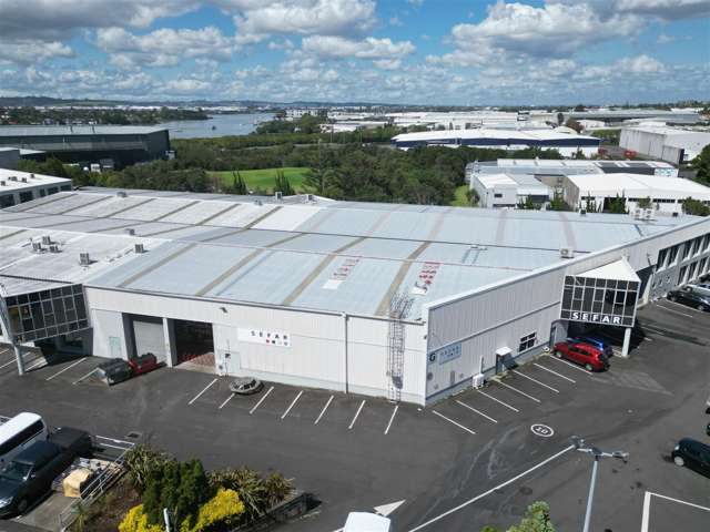 CBRE | Tidy & Functional 722sqm Mt WLG WH