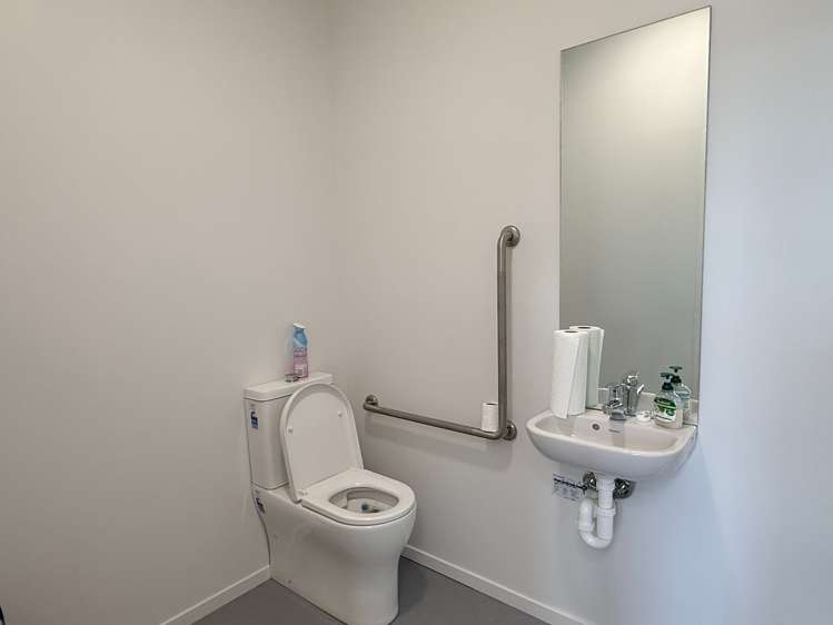 1/41 Karewa Place Pukete_5