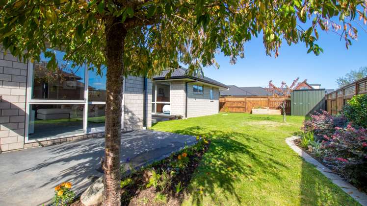 35 West Thompson Street Leamington_14