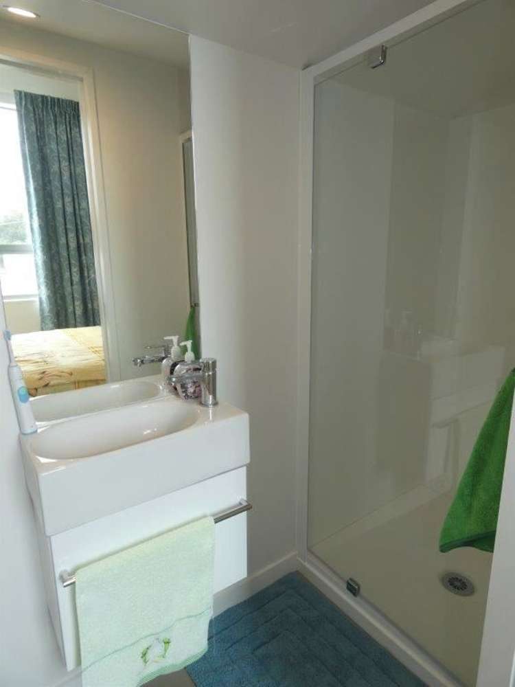 15/2 Stone Street Miramar_7