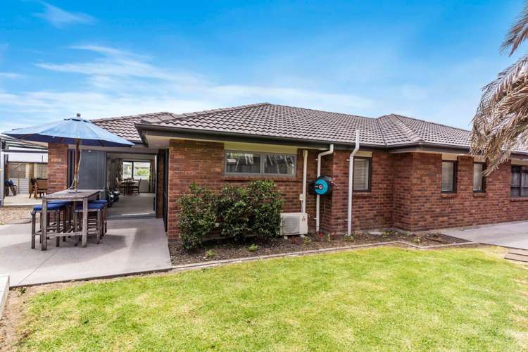 17 Ripple Grove Waiuku_22