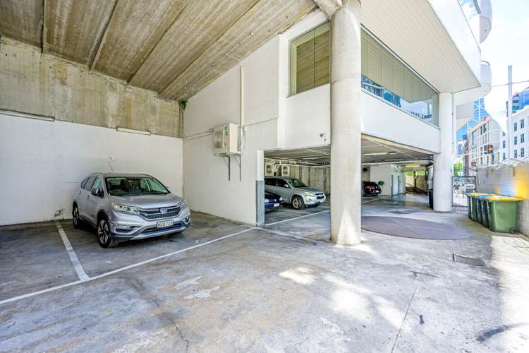 Level 2/2 Emily Place City Centre_7