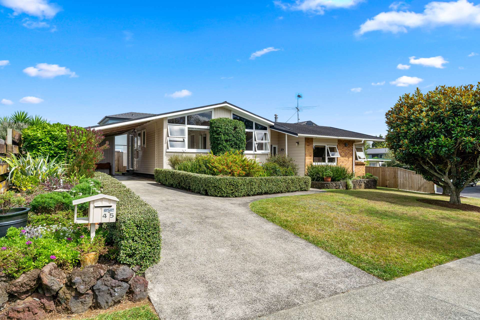 45 Landscape Road Pukekohe_0