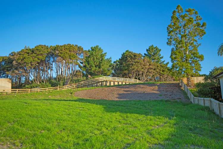 2 Ti Tree Lane Stanmore Bay_19