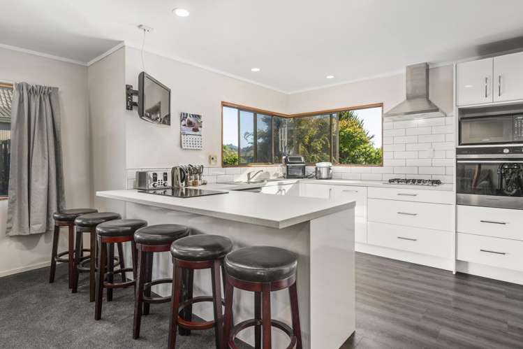 68 Tawavale Street Pukehangi_2