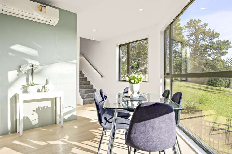 8/41 Seaside Avenue Waterview_18