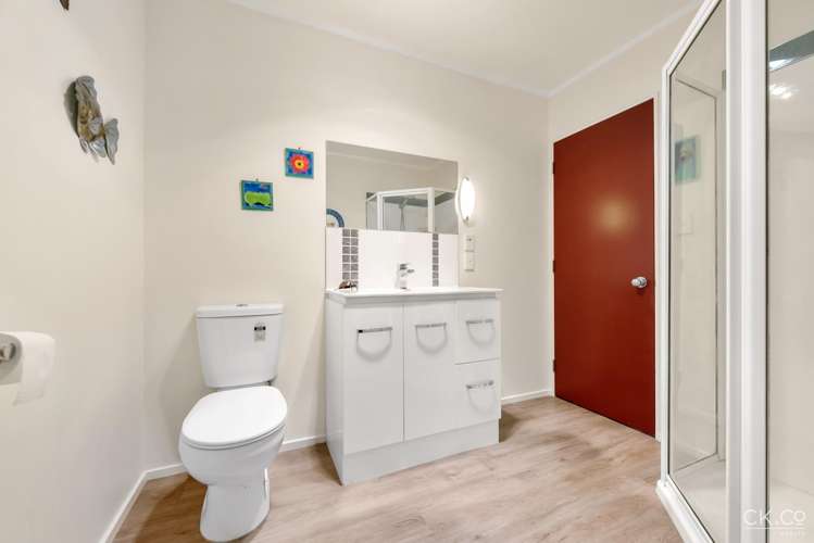 2a Swainson Street Naenae_13