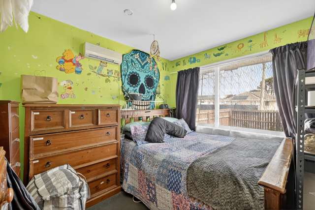 209 Shortland Street Aranui_4