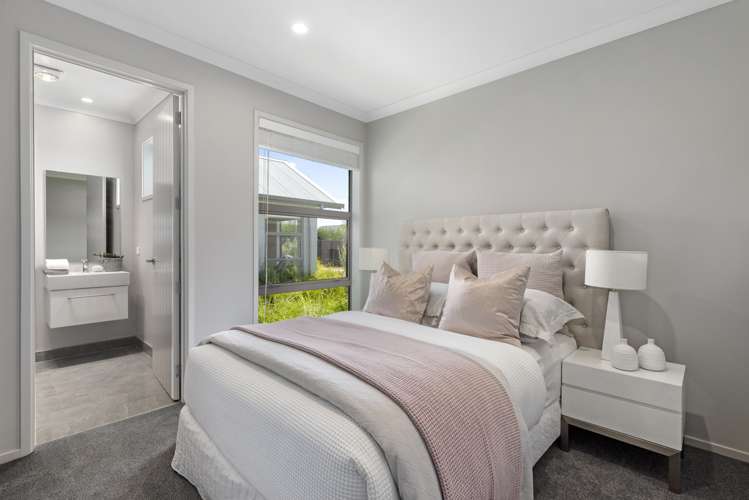 6 Shearwater Lane Point Wells_16