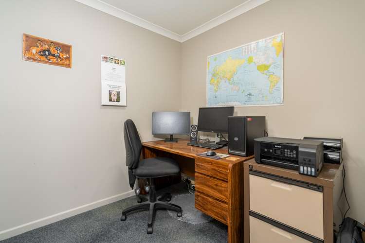 2 Mullion Lane Burwood_6