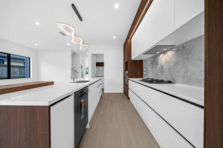 30 Korowhiti Road Clarks Beach_6