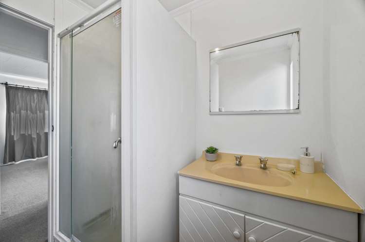 10 Tania Crescent Western Heights_11