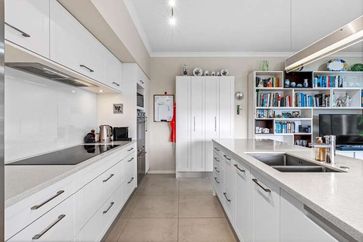 61 Panorama Heights Orewa_17