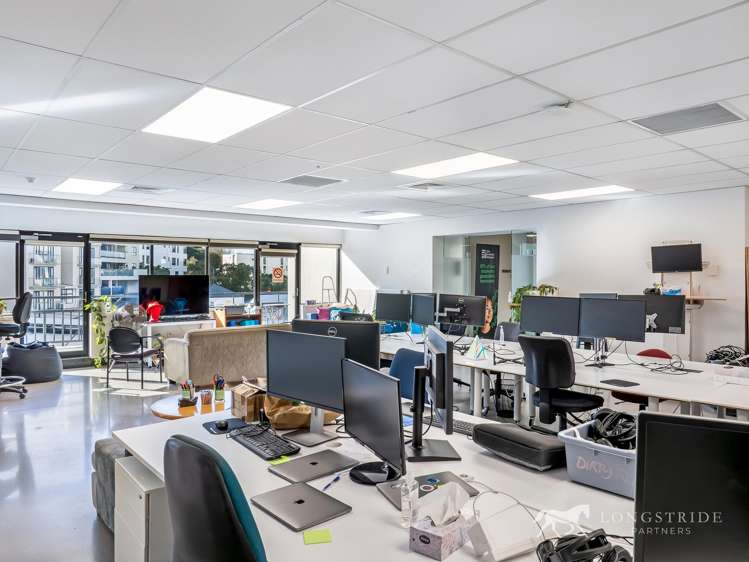 100 Carlton Gore Road Newmarket_2