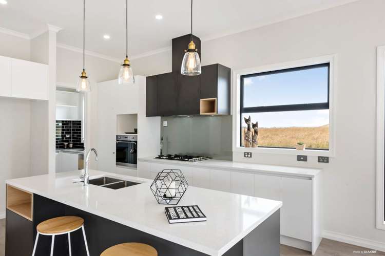 136 Eighth View Avenue Beachlands_6