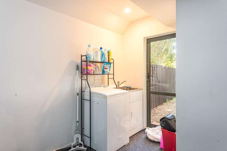 17A Burke Street Addington_11