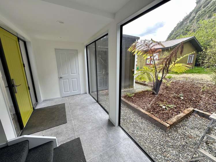 4 Horncastle Crescent Little Wanganui_3