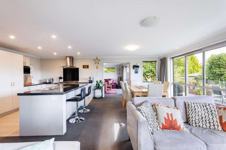 14 Magazine Road, Wingatui Mosgiel_10
