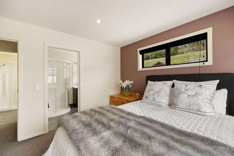 60 Risinghurst Terrace Lower Shotover_8