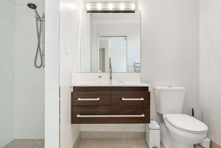 143 Oriental Parade Papamoa_20